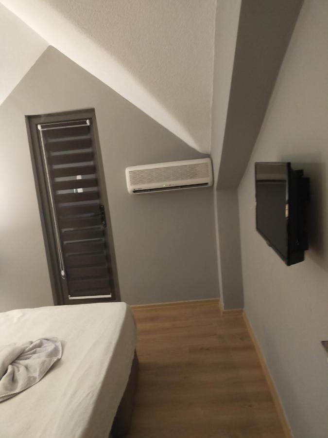 Akdeniz Apart Hotel 马尔马里斯 外观 照片