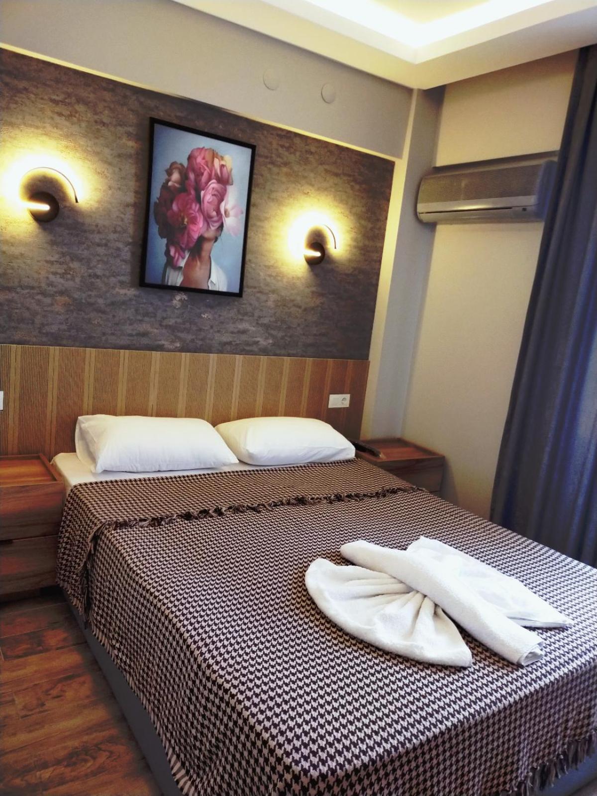 Akdeniz Apart Hotel 马尔马里斯 客房 照片