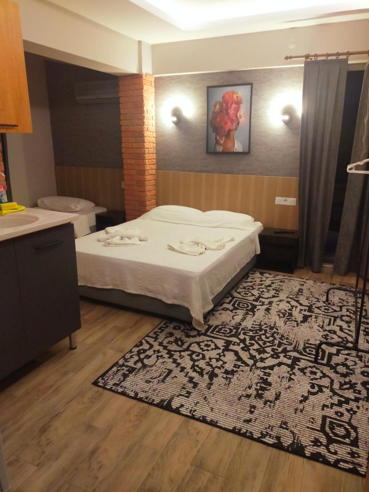 Akdeniz Apart Hotel 马尔马里斯 客房 照片